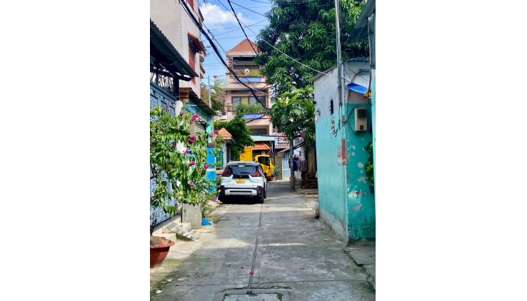 Bán nhà HXH Nguyễn Sơn 52m2, 1Lầu, 5.49tỷ